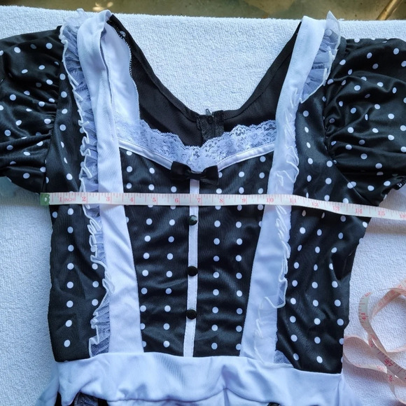 Spirit Frisky French Maid Black and White Halloween Sexy Costume  Size s/m 4-8 - Picture 10 of 14